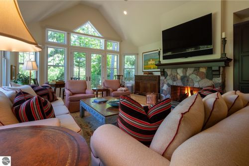 3 Pine Trce, Glen Arbor, MI, 49636-5129 | Card Image
