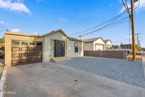 4233 N 32nd Ave, Phoenix, AZ, 85017-4015 | Card Image