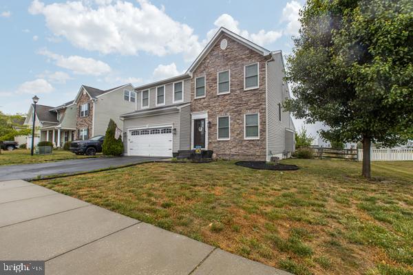 Residential in CLAYTON 2