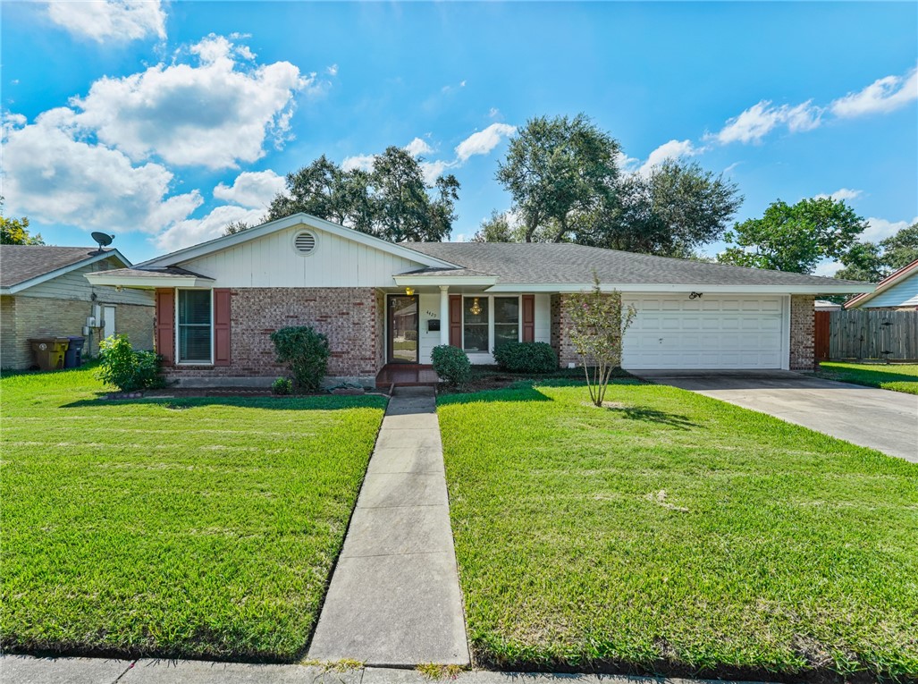 Hannigan Dr, Corpus Christi, TX 78413