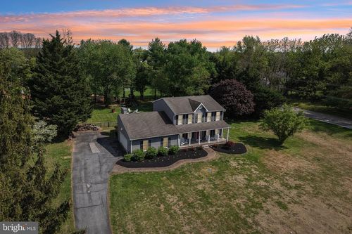 6652 Prestwick Dr, Highland, MD, 20777-9735 | Card Image
