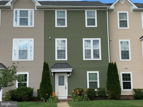 9022 Randolph Cir, BEALETON, VA, 22712-5647 | Card Image
