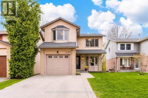 1527 Riley Ave, Burlington, ON, L7M3C3 | Card Image