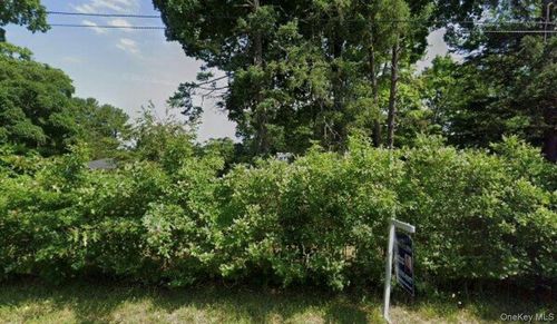 149 King Road, Brookhaven, NY, 11778 | Card Image