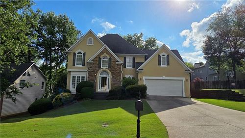 3846 Stonebriar Ln, Duluth, GA, 30097-2243 | Card Image