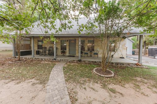 112 Pine View Loop, Bastrop, TX, 78602 | Card Image