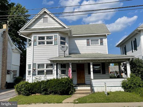 216 N 9th St, PHILIPSBURG, PA, 16866-1316 | Card Image