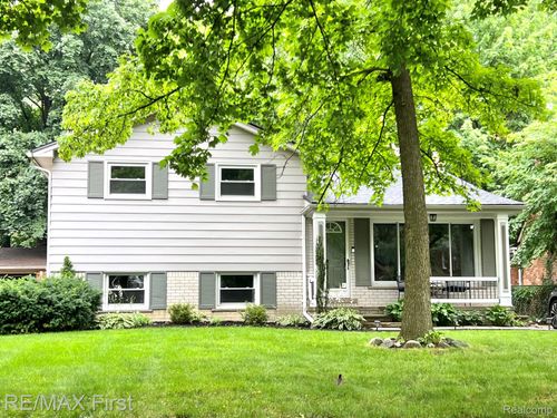 908 Marywood Dr, Royal Oak, MI, 48067-4803 | Card Image