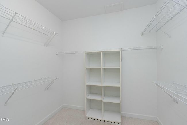 Photo #26 | Image 26