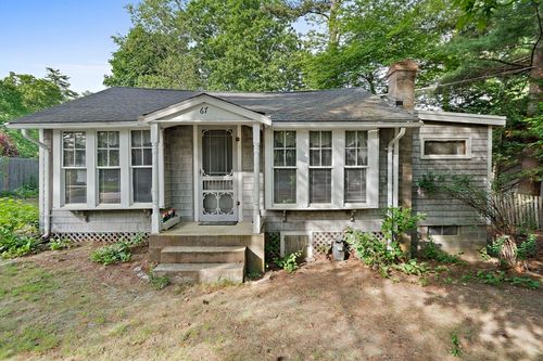 67 Priscilla Ave, Duxbury, MA, 02332-5216 | Card Image