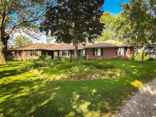 24916 State Highway Ee, Maryville, MO, 64468-7317 | Card Image