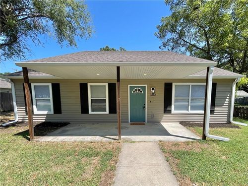 302 Gum St, Garden City, MO, 64747-9180 | Card Image