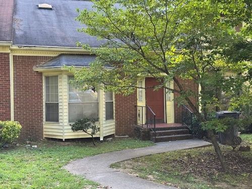 7157 Williamsburg Dr, Riverdale, GA, 30274-3335 | Card Image