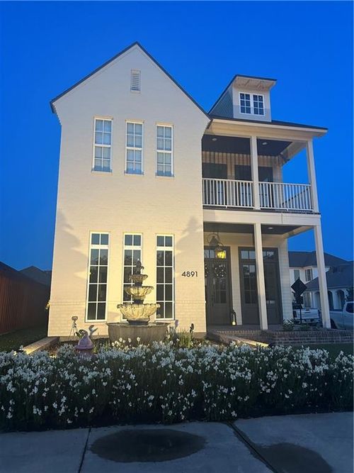 4891 Parkside Way, Gonzales, LA, 70737-8261 | Card Image