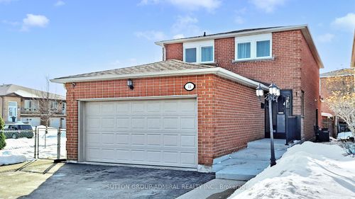 44 Birch Meadow Outlook, Woodbridge, ON, L4L3H6 | Card Image
