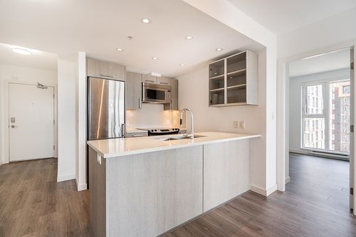 1006-983 E Hastings St, Vancouver, BC, V6A0G9 | Card Image