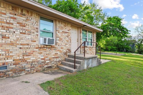 101-2-701 W Hull St, Denison, TX, 75020-5040 | Card Image