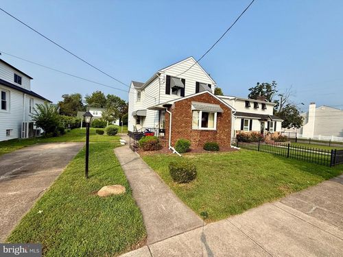 12 Fillmore St, BRISTOL, PA, 19007-5415 | Card Image