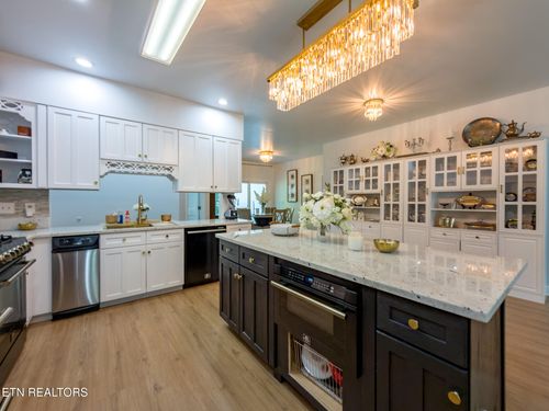 178 Chahyga Way, Loudon, TN, 37774-2809 | Card Image