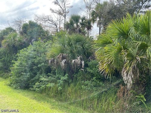 4260 22nd Ave Se, NAPLES, FL, 34117-9293 | Card Image