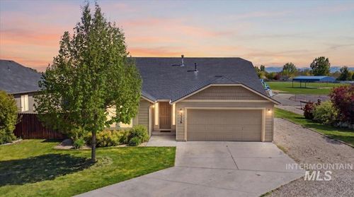 3316 E Red Sunset Maple Dr, Nampa, ID, 83687-2602 | Card Image