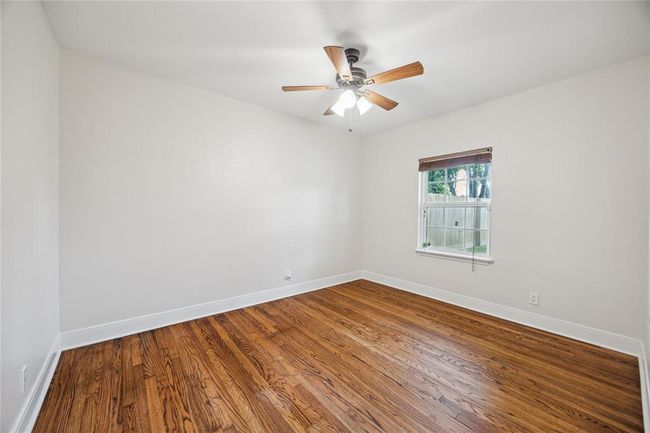 1813 Huge Oaks St, House other with 3 bedrooms, 2 bathrooms and 1 parking in Houston TX | Image 12