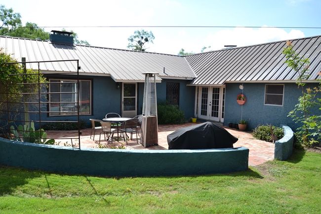 401 N 19 Th St, Home with 4 bedrooms, 3 bathrooms and 2 parking in Junction TX | Image 16