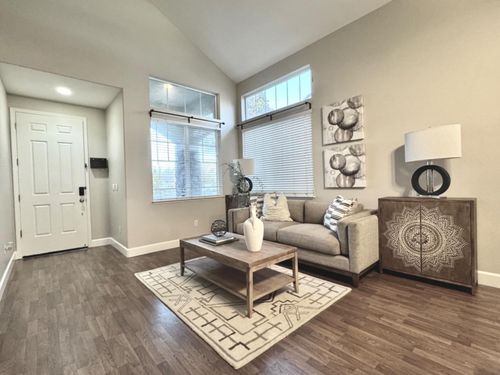 1497 Greenbrier Rd, West Sacramento, CA, 95691-4906 | Card Image