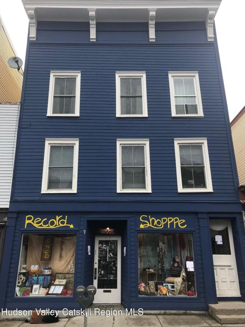 434 Warren St, Hudson, NY, 12534-2481 | Card Image