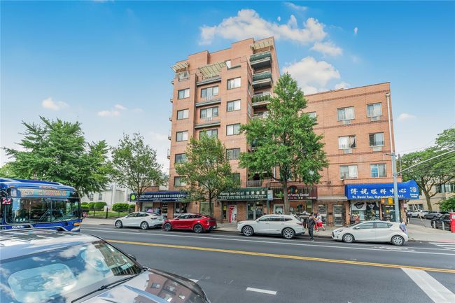 View of commercial property | Image 31