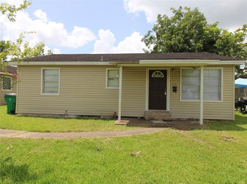 104 Prewitt Ln, West Columbia, TX, 77486-2751 | Card Image