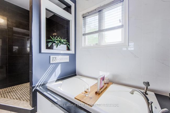 383066 20 Sideroad, House other with 6 bedrooms, 4 bathrooms and 4 parking in Amaranth ON | Image 19
