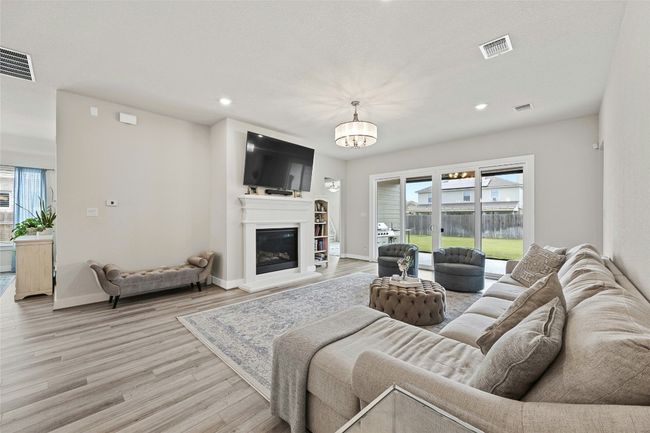 20110 Garganey Dr, House other with 4 bedrooms, 4 bathrooms and 6 parking in Pflugerville TX | Image 8
