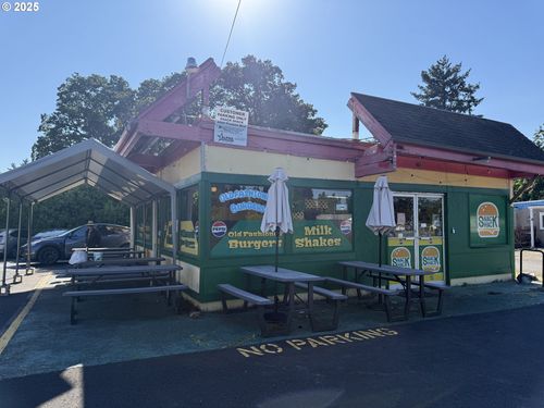 4690 Franklin Blvd, Eugene, OR, 97403-2445 | Card Image