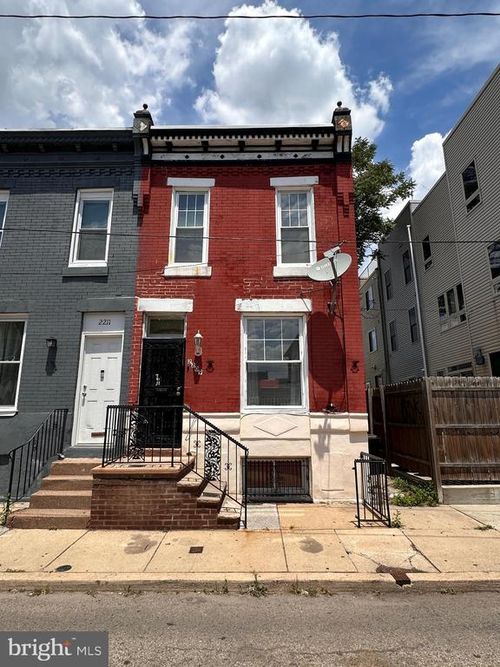 2209 Pierce St, PHILADELPHIA, PA, 19145-1920 | Card Image