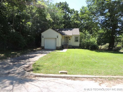 2102 Reconciliation Way, Tulsa, OK, 74127-7851 | Card Image