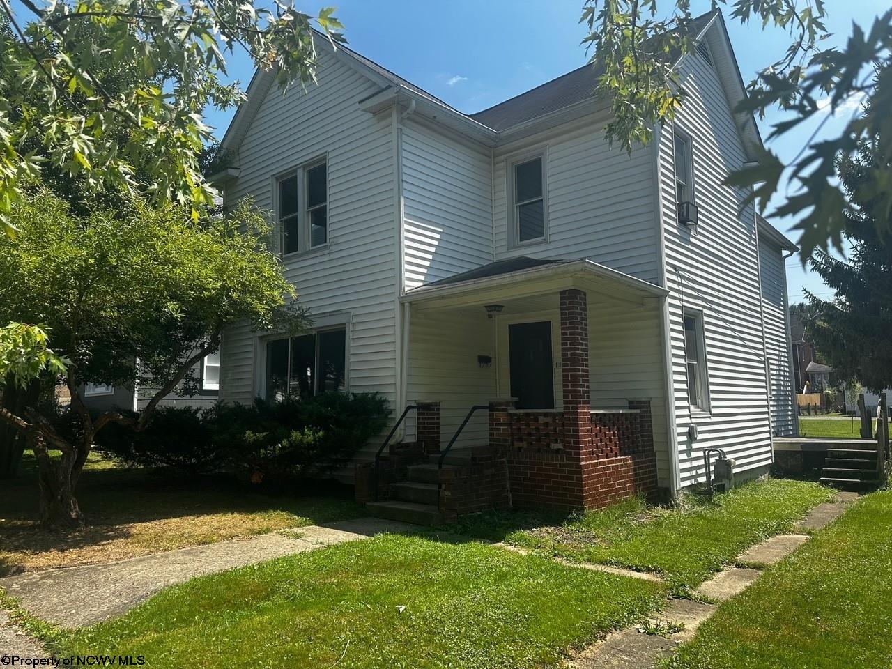 Guy St, Elkins, WV 26241