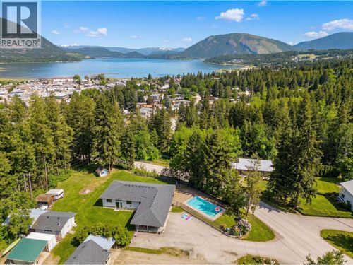 1040 Old Auto Rd Se, Salmon Arm, BC, V1E2P5 | Card Image