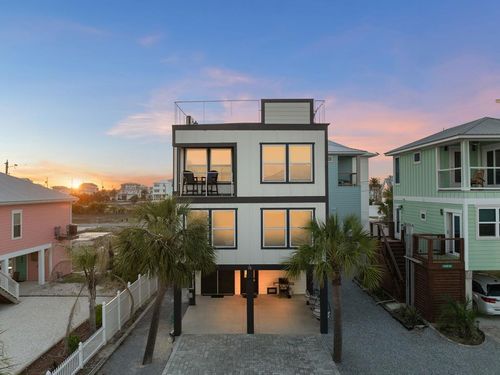 1-112 S 40th St, Mexico Beach, FL, 32456-0254 | Card Image