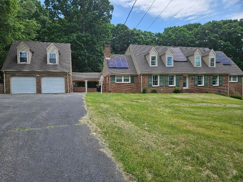 320 Hilltop Dr, Rocky Mount, VA, 24151-2260 | Card Image