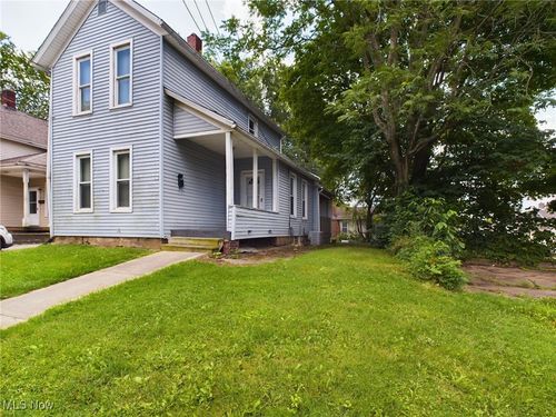 314 Sterling Ct, Akron, OH, 44304-1819 | Card Image