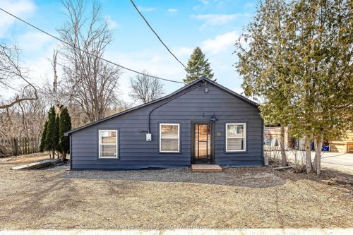 24 Trafalgar Rd, Hillsburgh, ON, N0B1Z0 | Card Image
