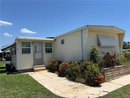 60 Channel Ln, FORT MYERS, FL, 33905-3176 | Card Image