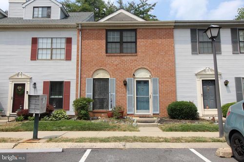 9 Fillmore Pl, LAWRENCEVILLE, NJ, 08648-4339 | Card Image