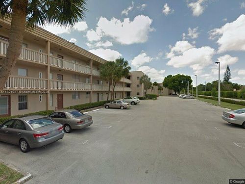 apt-310-5841 Nw 61st Ave, Tamarac, FL, 33319-2267 | Card Image
