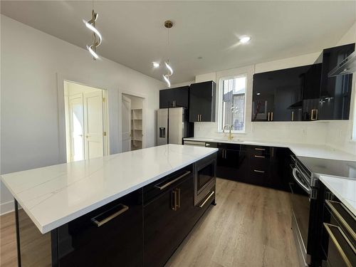 2605 W Bonnie Ln, Rogers, AR, 72758 | Card Image