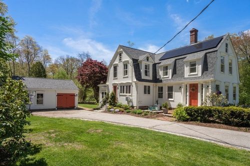 979 Summer St, Marshfield, MA, 02050-5955 | Card Image