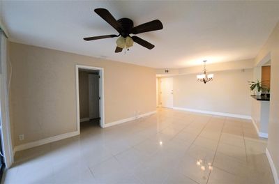 105 - 10155 W Sunrise Blvd, Condo with 2 bedrooms, 2 bathrooms and null parking in Plantation FL | Image 3