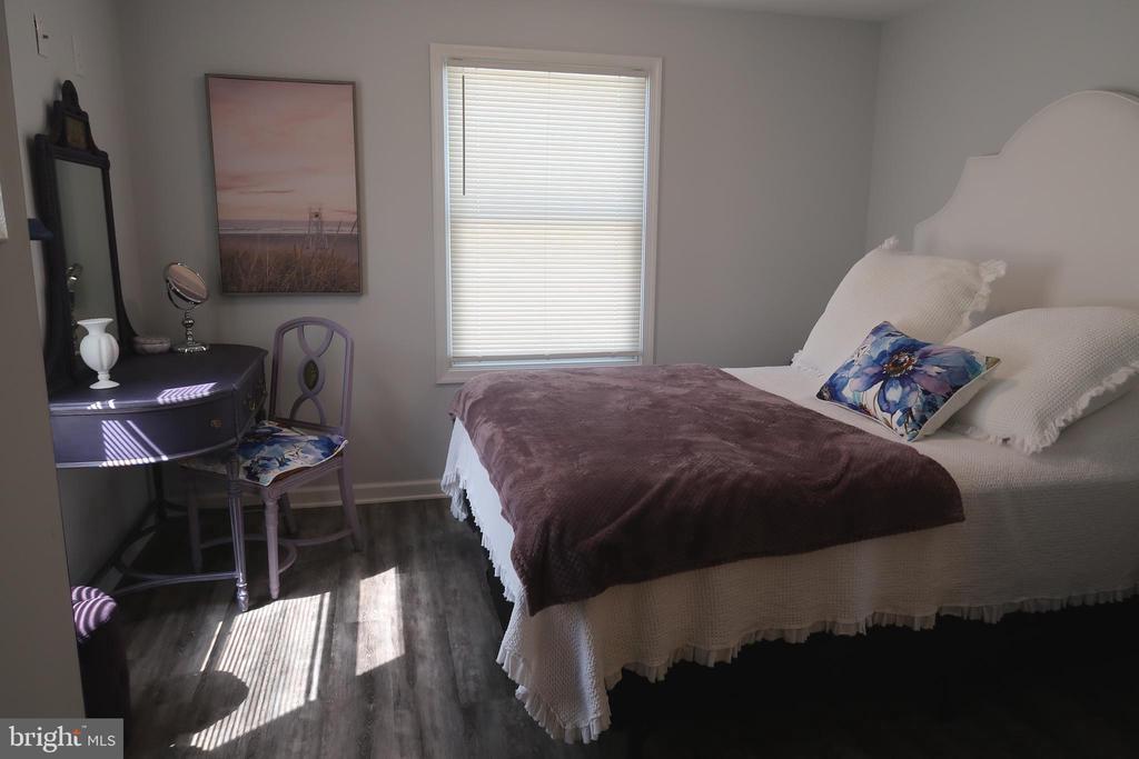 Residential Lease in VENTNOR CITY 5