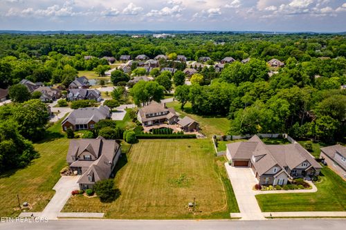 509 Karch Drive, Maryville, TN, 37803 | Card Image